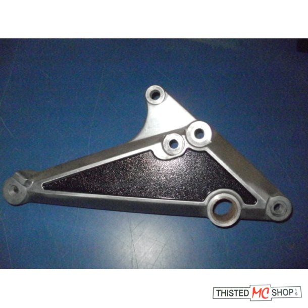 MUFLER STAY RH KZ 750E KZ 750L 35011-1055