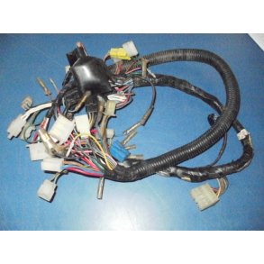 WIRE HARNESS ASSY XJ 700 XJ 700C  MAXIM 1NH-82590-00 1986