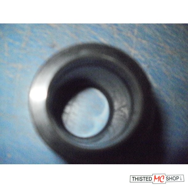 FORK DUST SHIELD C2 G3 44010-015