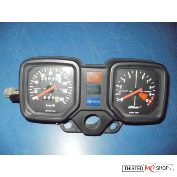 SPEDOMETER OMDREJNINGSTLLER  CB 250 RS 37200-471-612