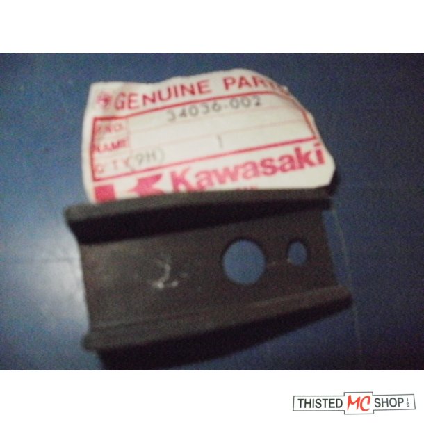 REAR FOOTREST BRACKETRR KZ 650 B C D  34036-002