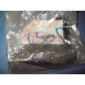 MUFFLER BRACKET RH KZ 650D E 32069-1042