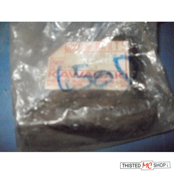 MUFFLER BRACKET RH KZ 650D E 32069-1042