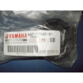 JOINT CARBURATOR R H XS 650 447-13565-01