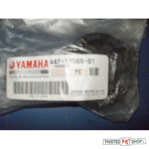JOINT CARBURATOR R H XS 650 447-13565-01