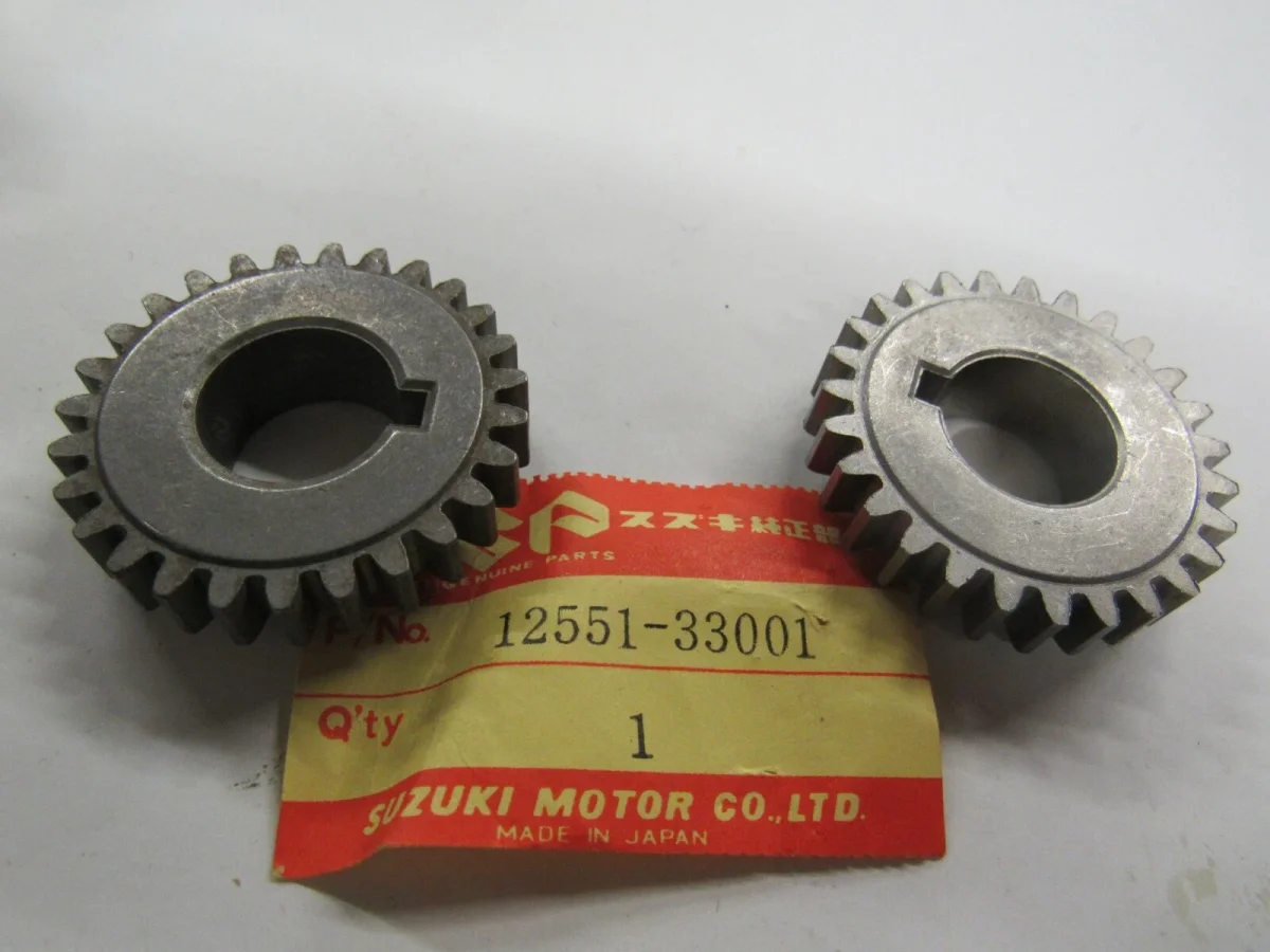 BREAKER CAM SHAFT DRIVE GEAR GT 380 12551-33001 STK PRIS - Suzuki ...