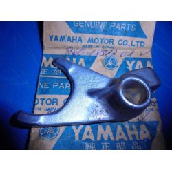 SKIFTERGAFFEL 2 FS1 50 5GEAR 260-18512--01 FORSTRKET UDGAVE FRA YAMAHA 