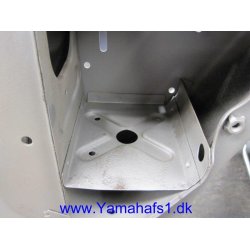 BATTERI BUND  FS1 50 104-82122-00UO STÅL