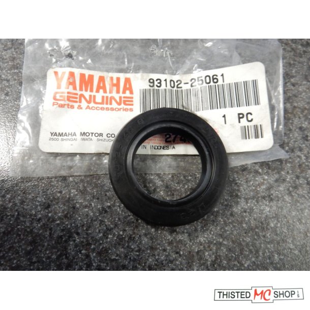 PAKDSE OIL SEAL 25-40-8MM 93102-25061