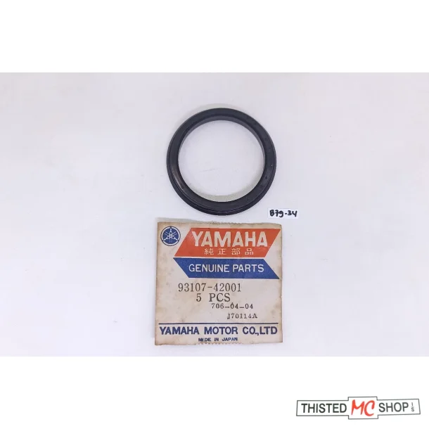PAKD�SE OIL SEAL FORHJUL FS1 50 93107-42001 42-52.5-7MM K 1969-76