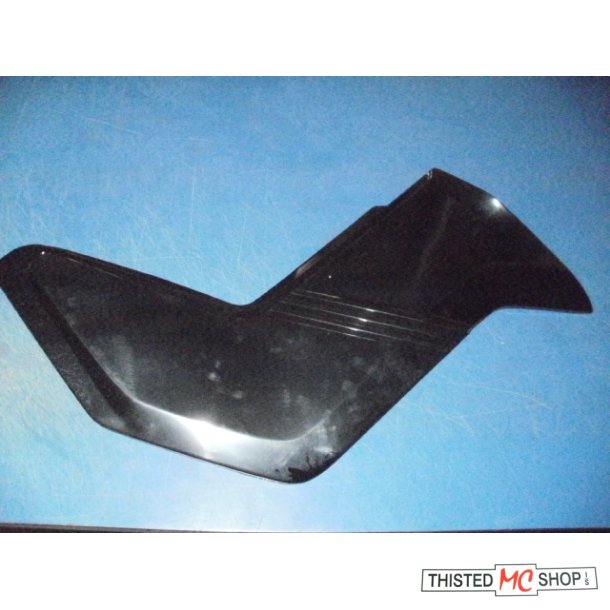COVER FRAME RH GSX 750 ES 47110-31300