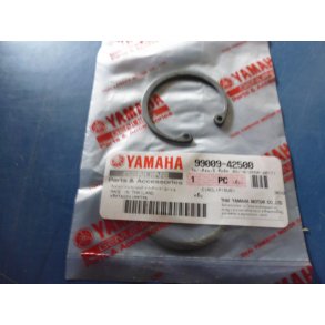 CIRCLIP FS1 50 93420-42007 99009-42500