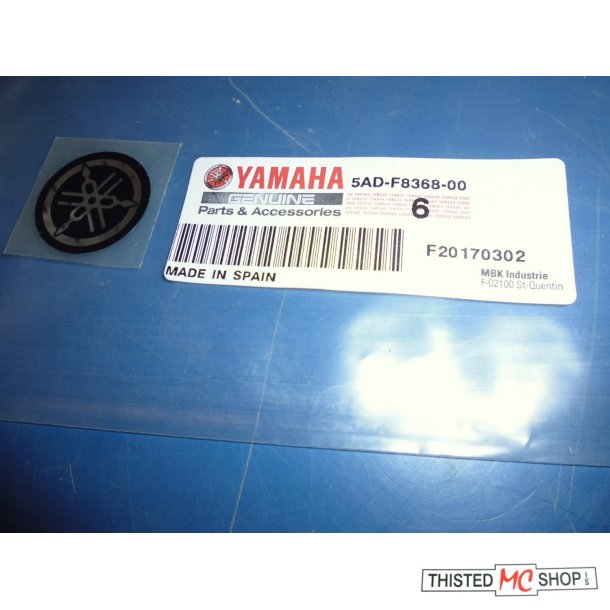 EMBLEM FS1 50 5AD-F8368-00   30