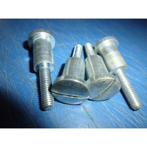 SKRUE MED KRAVE KOBLING   FS1 50  137-16337-01UO  90149-05147UO  90149-05057UO   1969 - 77 ST 4 STK