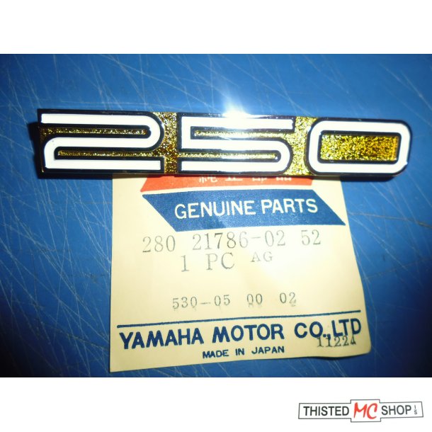 EMBLEM DS7 280-21786-02-52