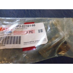 ARM VALVE ROCKER ZUMA 125 1P3-E2151-00