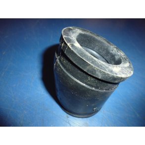 INDSUGNINGS GUMMI INSULATOR 2-3 CB 750 K F 16212-300-030 