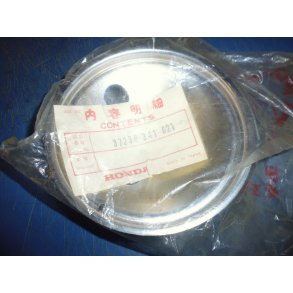 PLATE UNDER SPEDOM CB 750K 37236-341-621 37236-300-305