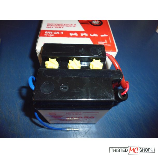 BATTERI CD 50 K 50 DM 50 31500-040-010UO 6N4-2A-4 YUASA