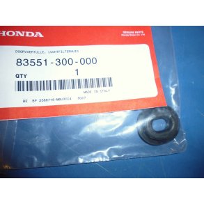 GUMMI SIDED�KSEL 83551-300-000