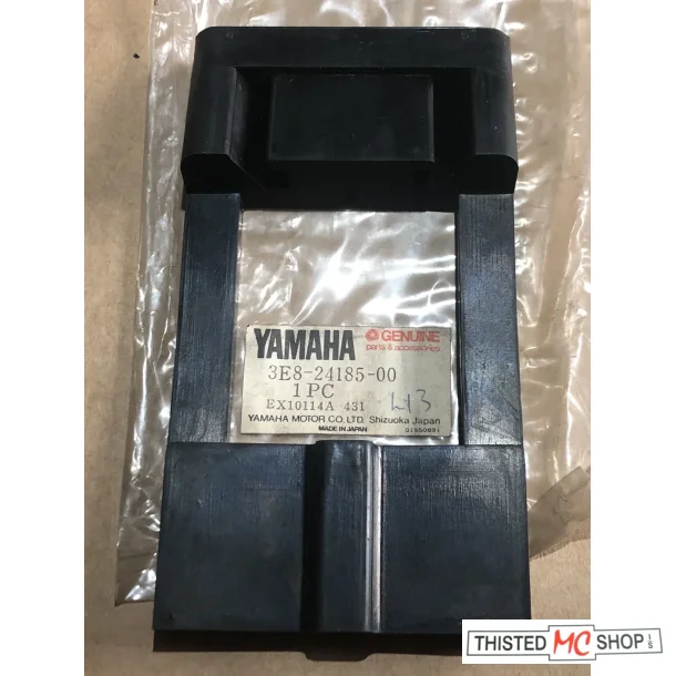 TANK GUMMI  FS1 50 3E8-24185-00 1979- 0G 2GEAR